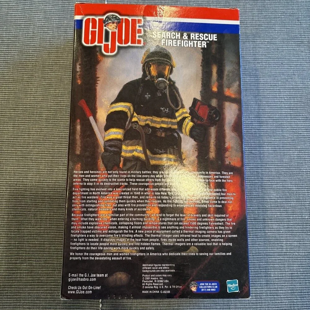GI Joe 2001 FIREFIGHTER Search & Rescue Hasbro  Fully Equipped‎ Delta 81575